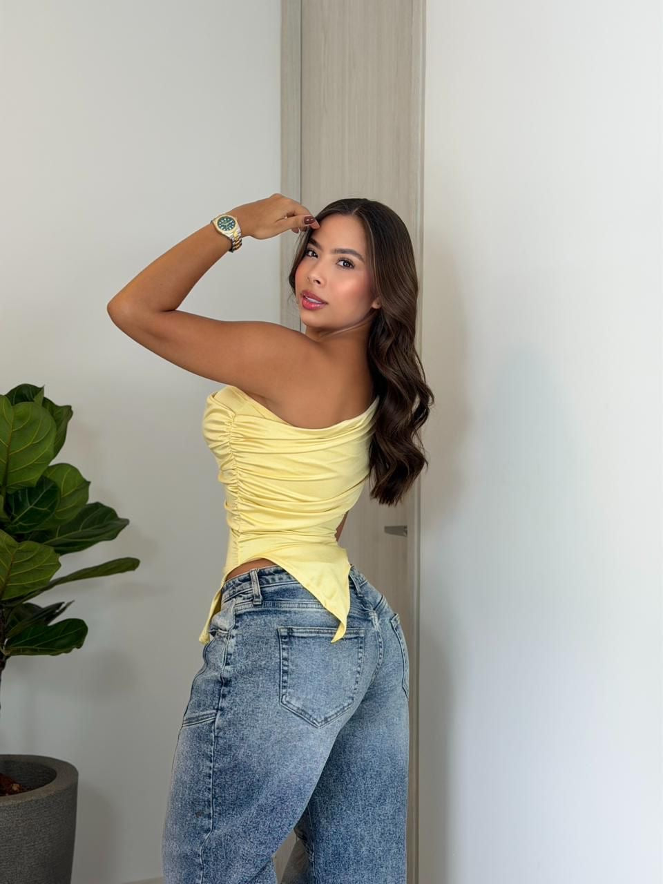 Crop Top Greece